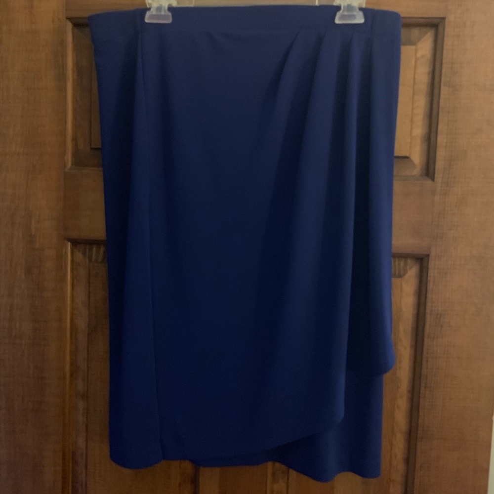 Talbots pull on mock wrap skirt
